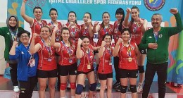 Gölcük İşitme Engelliler Kadınlar Voleybol Takımı Türkiye Şampiyonu