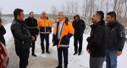Başkan Erdem karla mücadeleyi yerinde denetledi