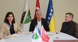 Milli Boşnak Konseyi Başkanı Jasmina Baltiç Curiç’den  İzmir Bosna Sancak Derneği’ne ziyaret