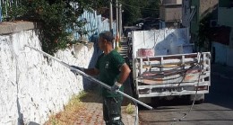 Konak Belediyesi Temizlik İşlerine bağlı ekipler, ilçenin dört bir yanında bayram temizliği yaptı