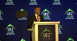 Hayat Holding ana sponsorluğunda gerçekleşen UEZ 2023, T.C. Hazine ve Maliye Bakanı Doç. Dr. Nureddin Nebati'nin açılış konuşmasıyla başladı