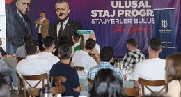 Büyükşehir stajyerleriyle buluşan Büyükakın; İdeallerinizden asla vazgeçmeyin