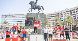 9 Eylül İzmir Yarı Maratonu'nda kurtuluş coşkusu