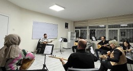 Çankaya'da Her Yaştan Vatandaşa Müzik Eğitimi
