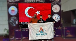 Nevşehir Belediyesi Gençlik ve Spor Kulübü Halter Takımı sporcularından İsmail Yetiş, Türkiye ikincisi oldu