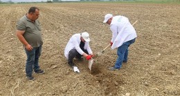 Büyükşehir’den çiftçilere ücretsiz toprak analizi
