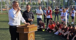Gölcük Belediyesi´nin katkıları ile bu yıl 5.’si düzenlenen Köyler Arası Futbol Turnuvası’nda çekişmeli maçlar; Siretiye ve Sarısu arasında oynan maç ile başladı
