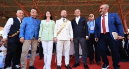 CHP Genel Başkanı Özgür Özel Ekrem İmamoğlu ile birlikte, tarihi Kırkpınar Yağlı Güreşleri’ne 663’ncü kez ev sahipliği yapan Edirne’yi ziyaret etti