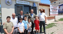 Sivas Belediyesi, mahalle sakinlerinin talebi üzerine Tuzlugöl ve Meraküm Mahallelerine yeni ekmek satış büfeleri kazandırdı