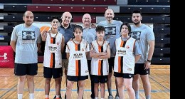 TEGV Cizre Öğrenim Birimi çocukları Güler Legacy’nin basketbol kampına katıldı