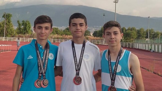 Genç Atletlerimiz Türkiye Şampiyonası’ndan 3 Bronz Madalya İle Döndü