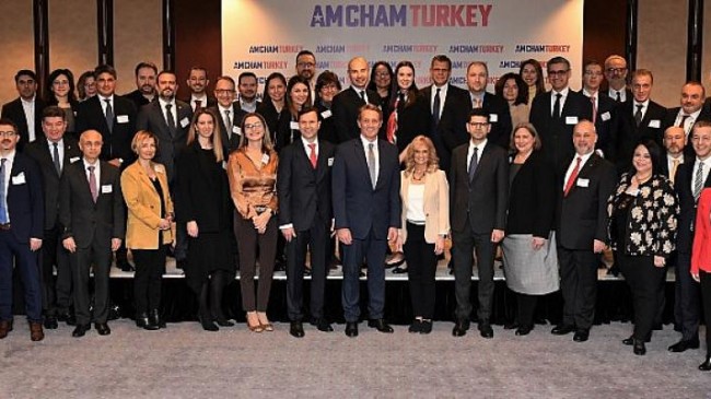 ABD Büyükelçisi Jeff Flake AmCham Türkiye Genel Kurul’unda konuştu