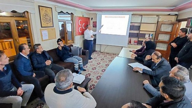 Başkan Öztürk MHP İlçe Teşkilatına çalışmalarını anlattı