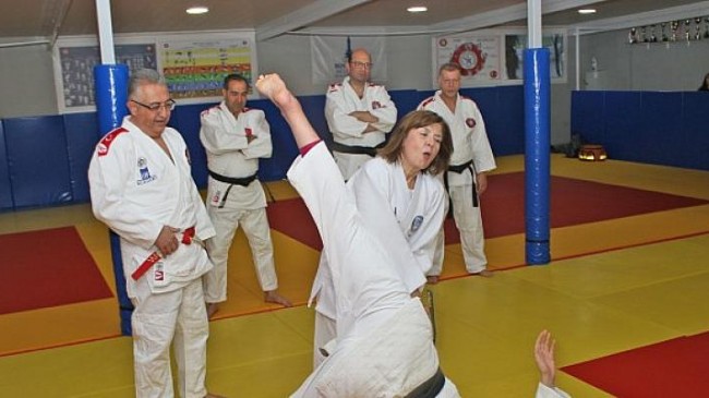 Kadınlara şiddete karşı judo eğitimi