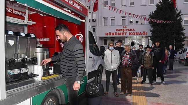 İftar verdi diş kirası olarak kahve dağıttı