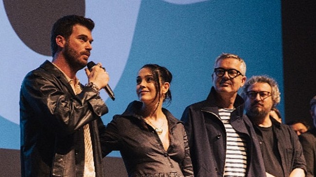 Netflix'in Yeni Filmi Boğa Boğa'nın Prömiyeri 42. İstanbul Film Festivali'nde Gerçekleşti