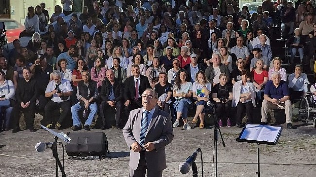 Türk Halk Müziği ezgileri yalı evleri'nden yükseldi