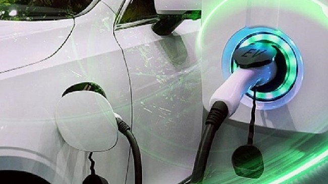Elektrikli Araçlara Geçiş İçin Tüm İhtiyaçlarınıza Yanıt TEB Arval'de