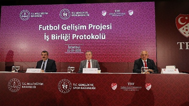 Futbol Gelişim Projesi İş Birliği Protokolü İmzalandı