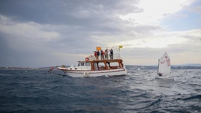 Çeşme’de TYF Kamil Yıldırım Optimist Trofesi Yelken Yarışladı Başladı