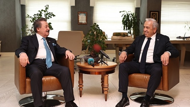 Devlet eski Bakanı Cavit Çağlar Nilüfer Belediye Başkanı Şadi Özdemir’i ziyaret etti