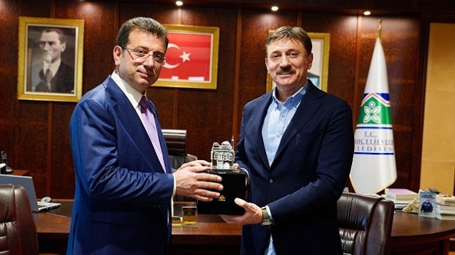 Ekrem İmamoğlu, Bahçelievler Belediye Başkanı Hakan Bahadır’a tebrik ziyaretinde bulundu