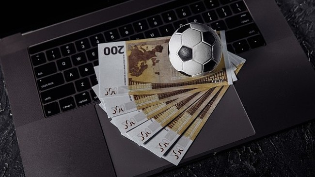Futbolseverlerin Dikkat Etmesi Gereken 4 EURO 2024 Dolandırıcılığı