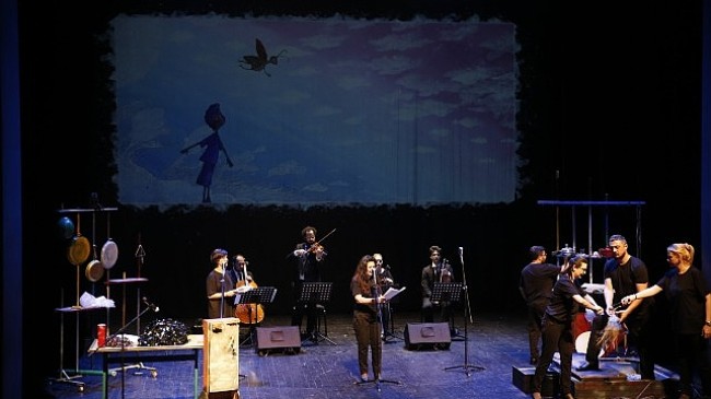 Radyo Tiyatrosu İstanbul’da büyük beğeni topladı