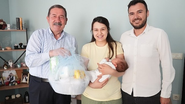 Milas Belediyesi tarafından sosyal sorumluluk projesi olarak sürdürülen ‘Hoş Geldin Bebek Projesi’ devam ediyor
