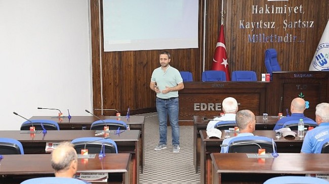 Edremit Belediyesi’nde hizmet içi eğitim programları sürüyor