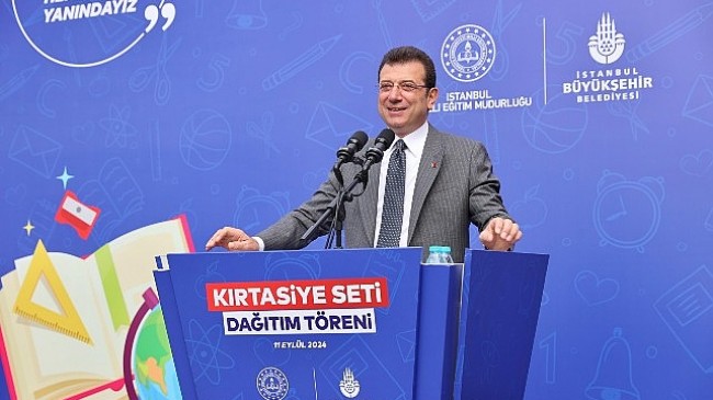 Ekrem İmamoğlu, Bayrampaşa’da kırtasiye seti dağıtım törenine katıldı