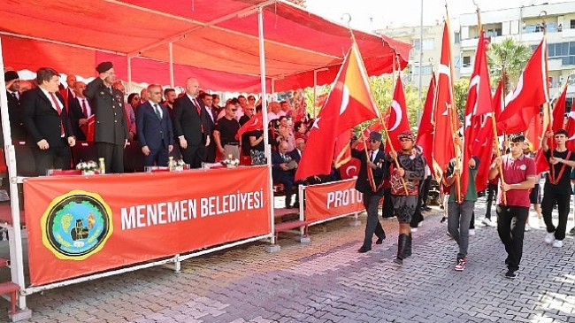 Menemen’de Kurtuluş Coşkusu.