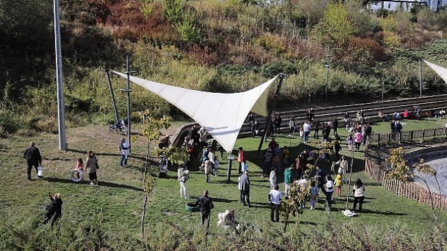 Çocuklar Cin Ali Sokak Oyunları Şenliği’nde Buluştu