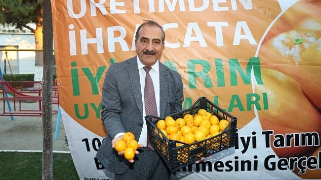 Satsuma mandalina yüklü TIR’lar ihracata yolcu edildi