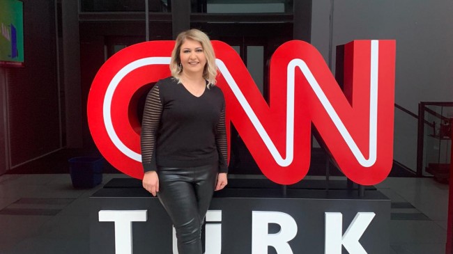 SONAY ÖZTAN GÖKHAN HER HAFTA SONU CNN TÜRK’TE