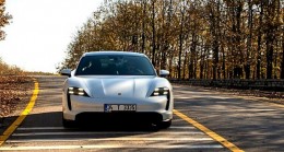 Porsche, tüm elektrikli otomobiller için Türkiye’ye şarj ağı kurdu