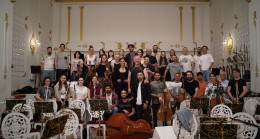 Senfonik Simge   Senfoni orkestrası ile konserlerine start verecek…