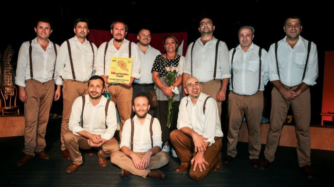 ‘’Memurin Faslı’’ oyununa Ukrayna Tiyatro Festivali’nden iki ödül