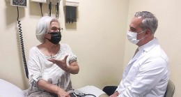 Korkuları Hastaneye Gitmesine Engellese de 70 Yaşında Meme Kanserini Yenmeyi Başardı