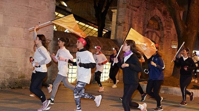 adidas’tan Dünya Kadınlar Günü’ne özel gece koşusu