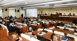 Karabağlar Belediyesi’nin 2021 faaliyet raporu kabul edildi