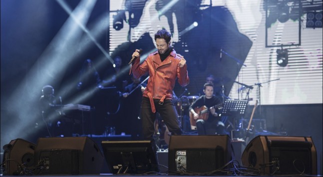 Murat Boz konserinde izdiham