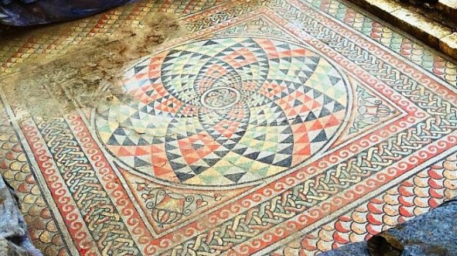 Myrleia Mozaiklerini Restorasyon ve Konservasyon Çalışması Başladı