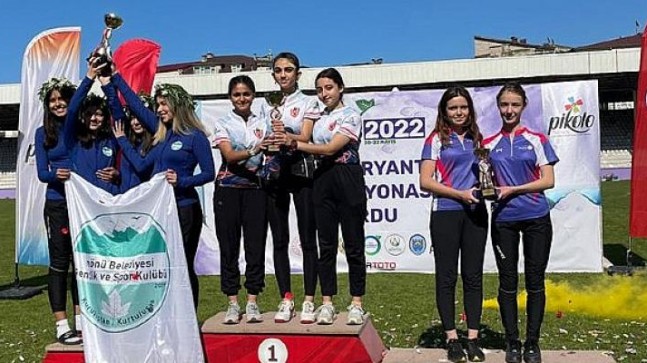 Oryantiringde Türkiye Şampiyonu İnegöl Belediyespor