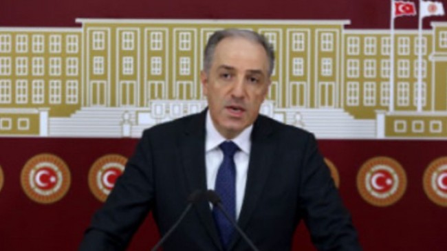 Yeneroğlu’ndan etkinlik yasaklarına tepki: ‘DEVA Partisi iktidarında her türlü baskı son bulacak’