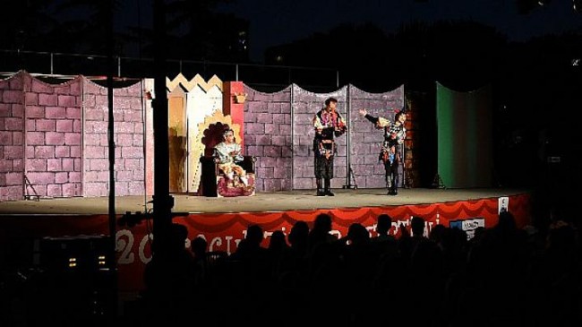 Kadıköy’de Çocuk Tiyatro Festivali devam ediyor