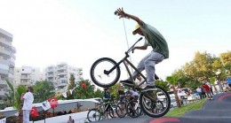 Karşıyaka’da Zeynep Aslan Bisiklet Parkuru Açıldı