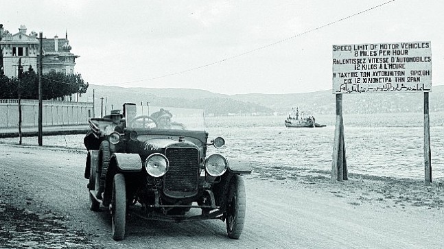 İAE'nin yeni sergisi “Meşgul Şehir: İşgal İstanbul'unda Siyaset ve Gündelik Hayat, 1918–1923" açıldı