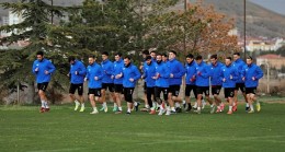 Nevşehir Belediyespor, Hafta Sonu Oynayacağı Elazığspor Maçı İçin Hazırlıklarını Tamamladı