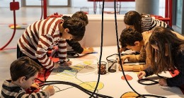 HSBC Türkiye çocuklarla sanatı bir araya getiriyor